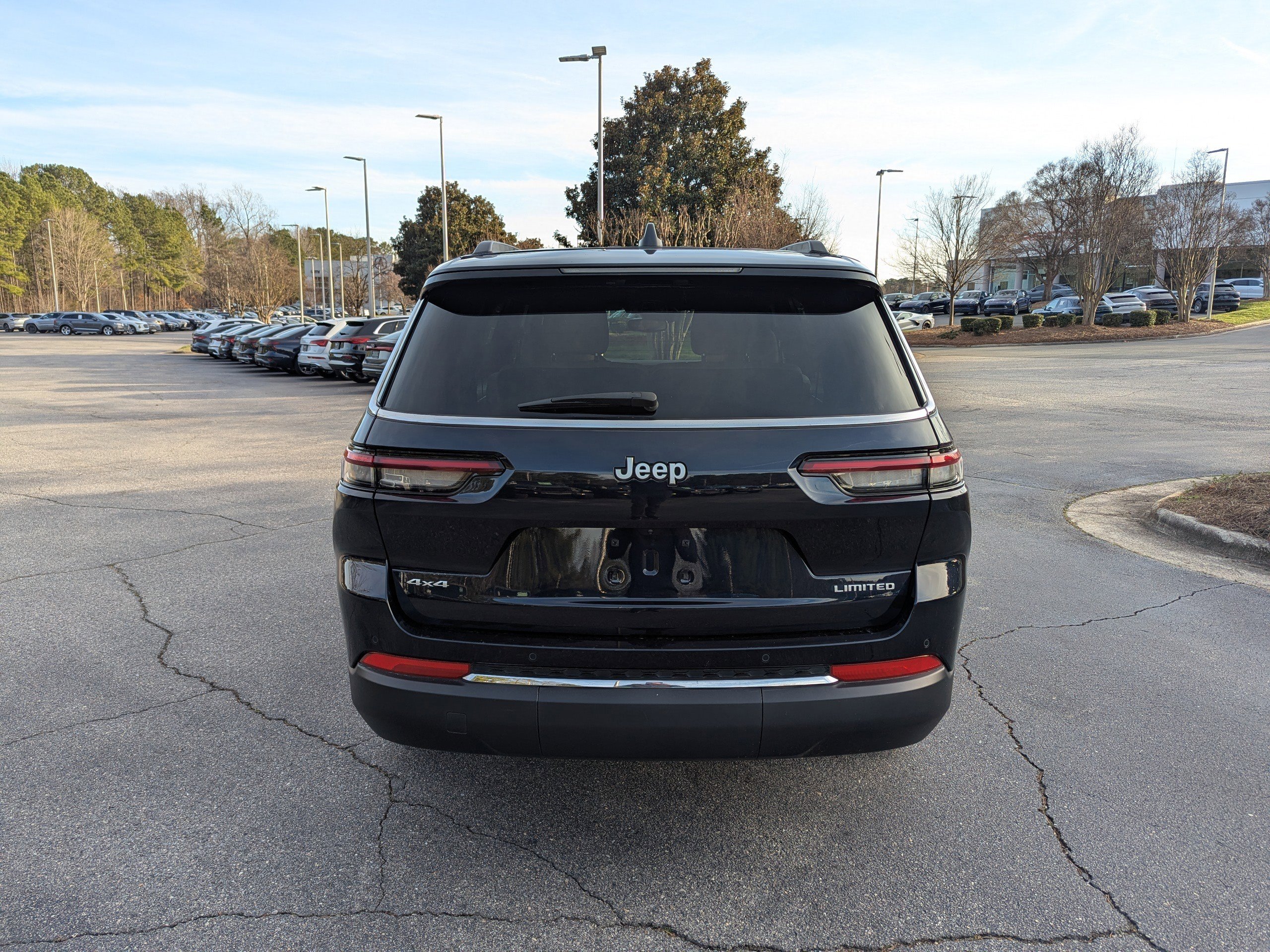 Certified 2024 Jeep Grand Cherokee L Limited image 6