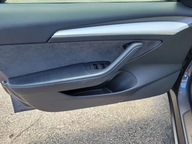 Used 2023 Tesla Model 3 Performance image 15