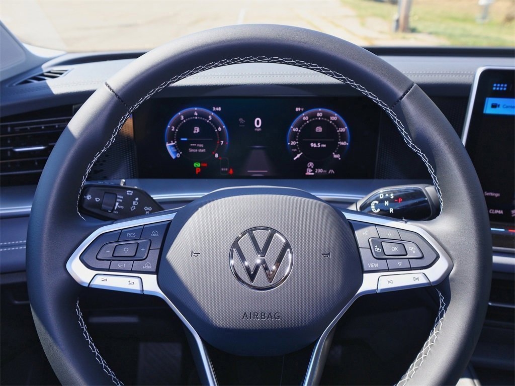 New 2025 Volkswagen Tiguan SE image 20