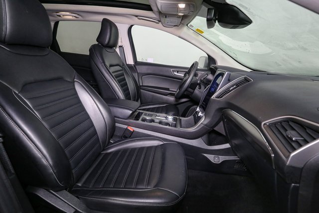 Used 2022 Ford Edge SEL w/ Convenience Package image 17