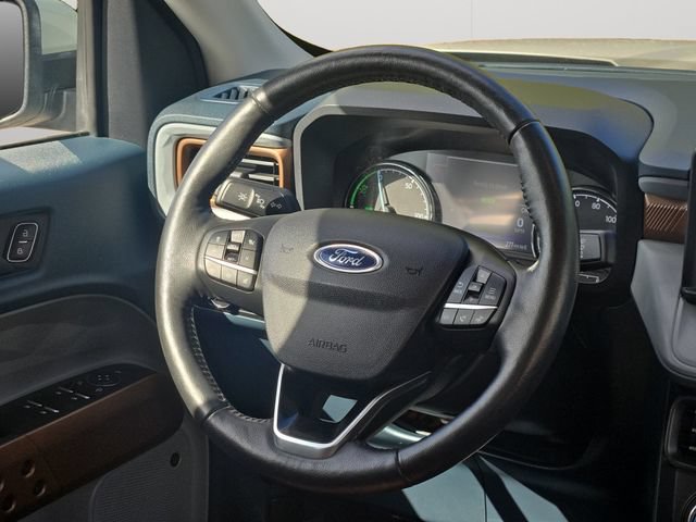 Used 2022 Ford Maverick Lariat w/ Lariat Luxury Package FWD image 18