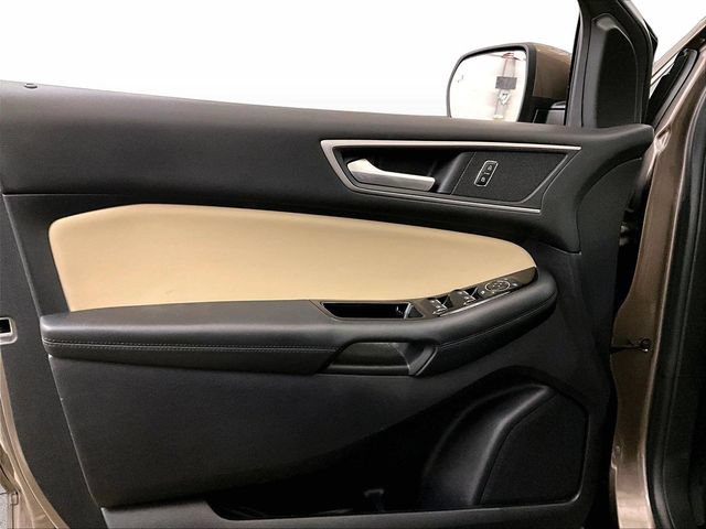 Certified 2019 Ford Edge SEL w/ Equipment Group 201A AWD/4WD image 22