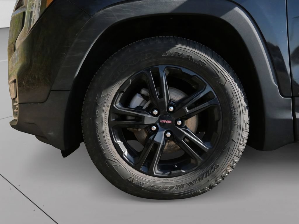 Used 2023 GMC Terrain AT4 w/ LPO, Floor Liner Package AWD/4WD image 10