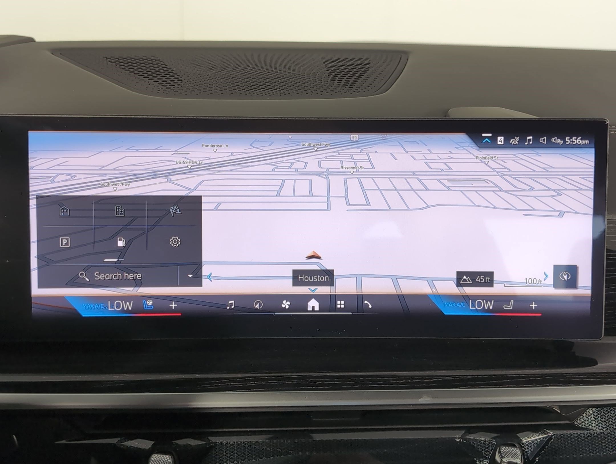 Used 2026 BMW X7 xDrive40i w/ M Sport Package image 26