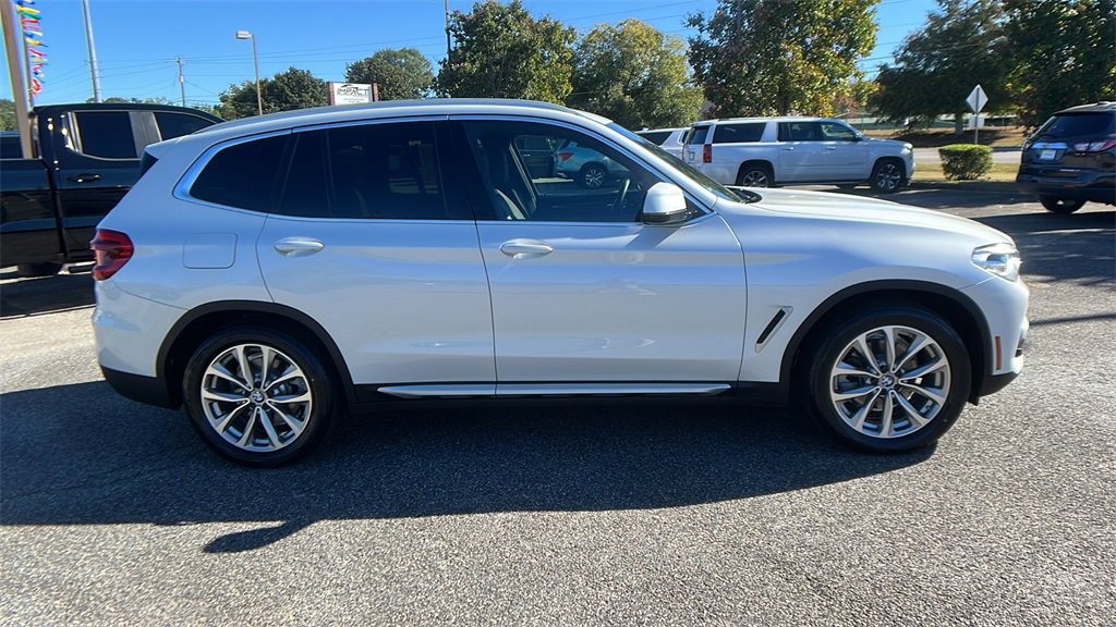 Used 2019 BMW X3 sDrive30i w/ Premium Package image 4