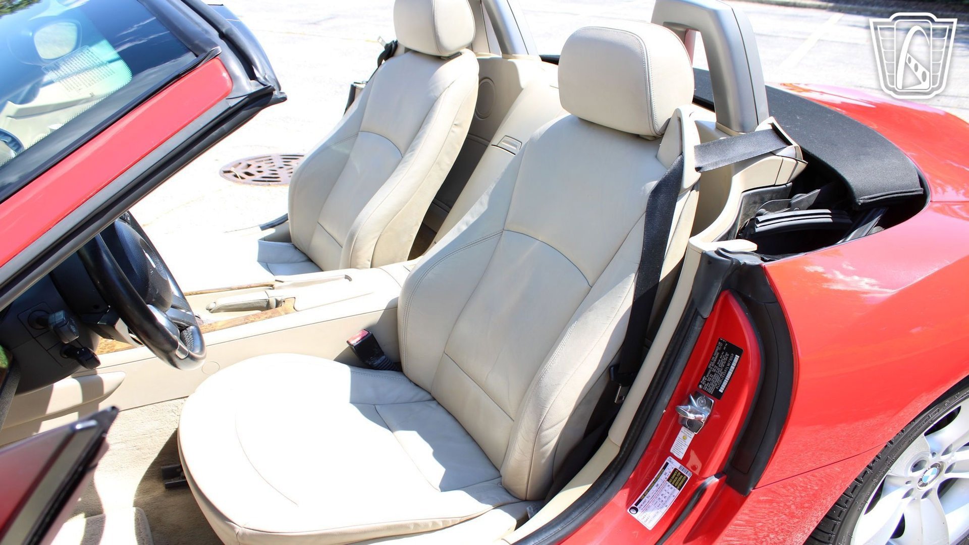 Used 2007 BMW Z4 3.0i image 37