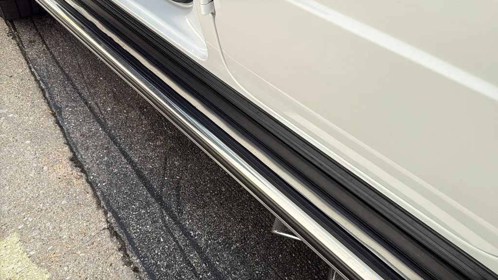 Certified 2021 Mercedes-Benz G 63 AMG 4MATIC image 26