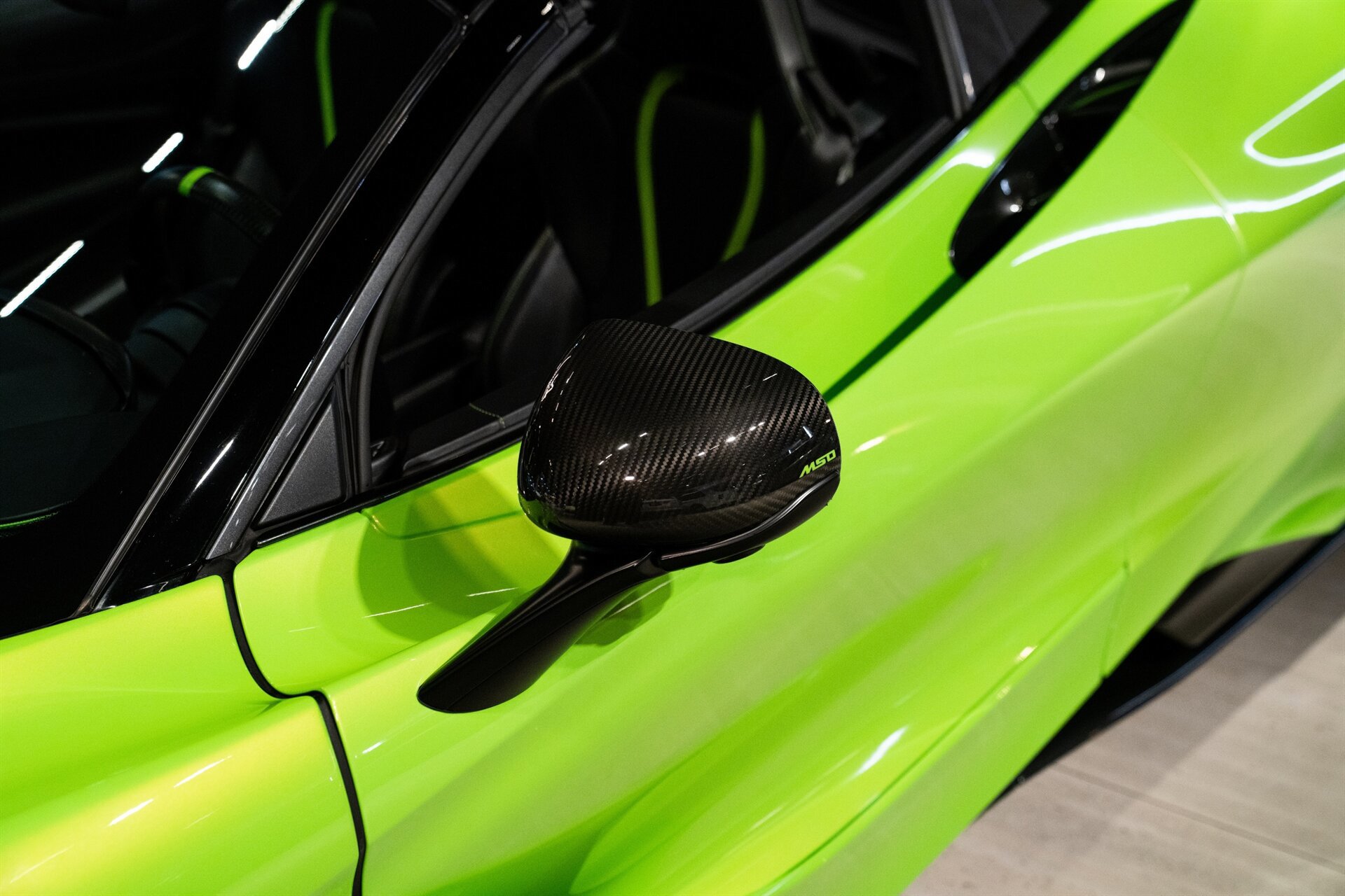 Used 2022 McLaren 765LT RWD image 9