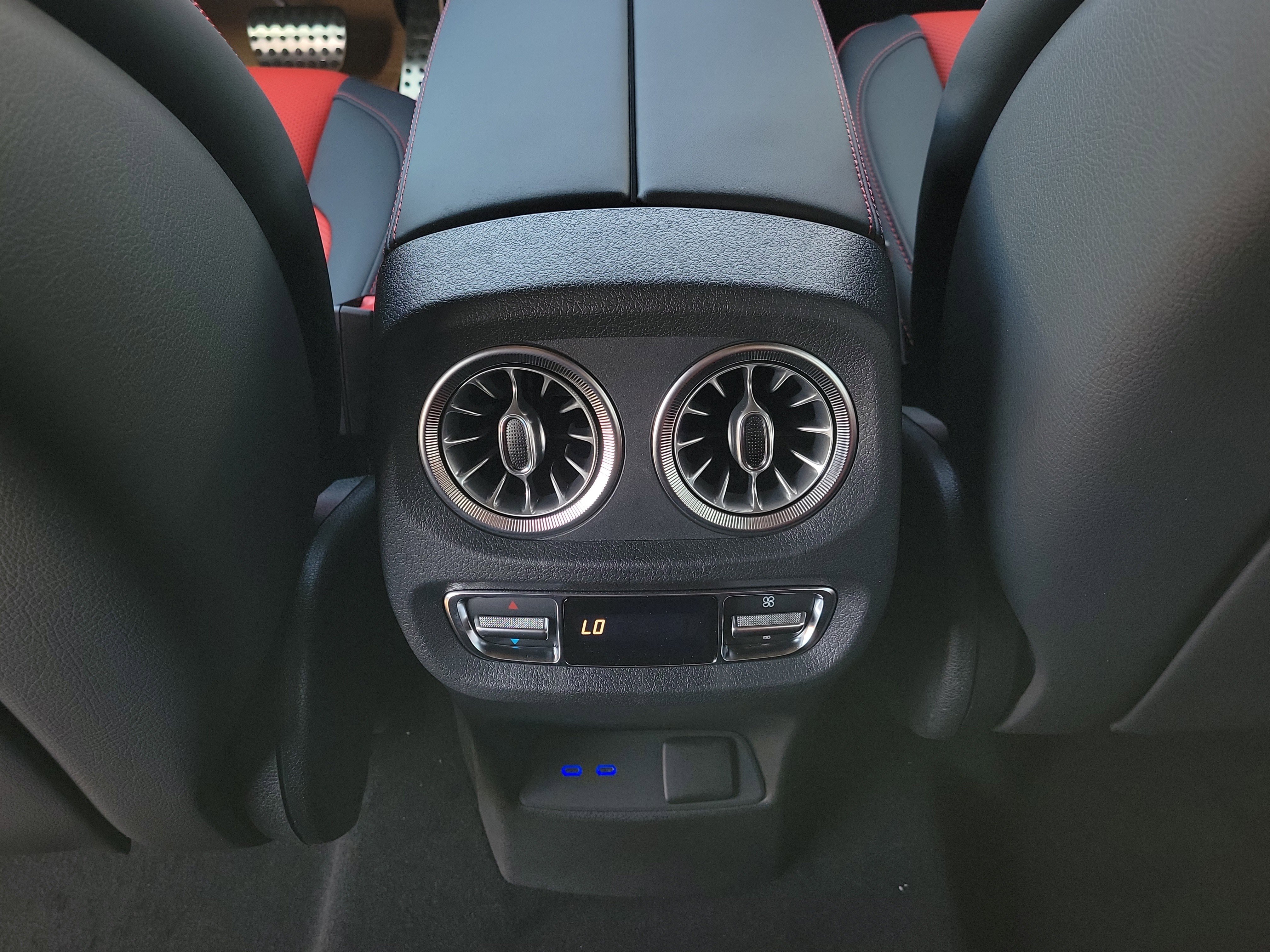 New 2026 Mercedes-Benz G 63 AMG 4MATIC image 14