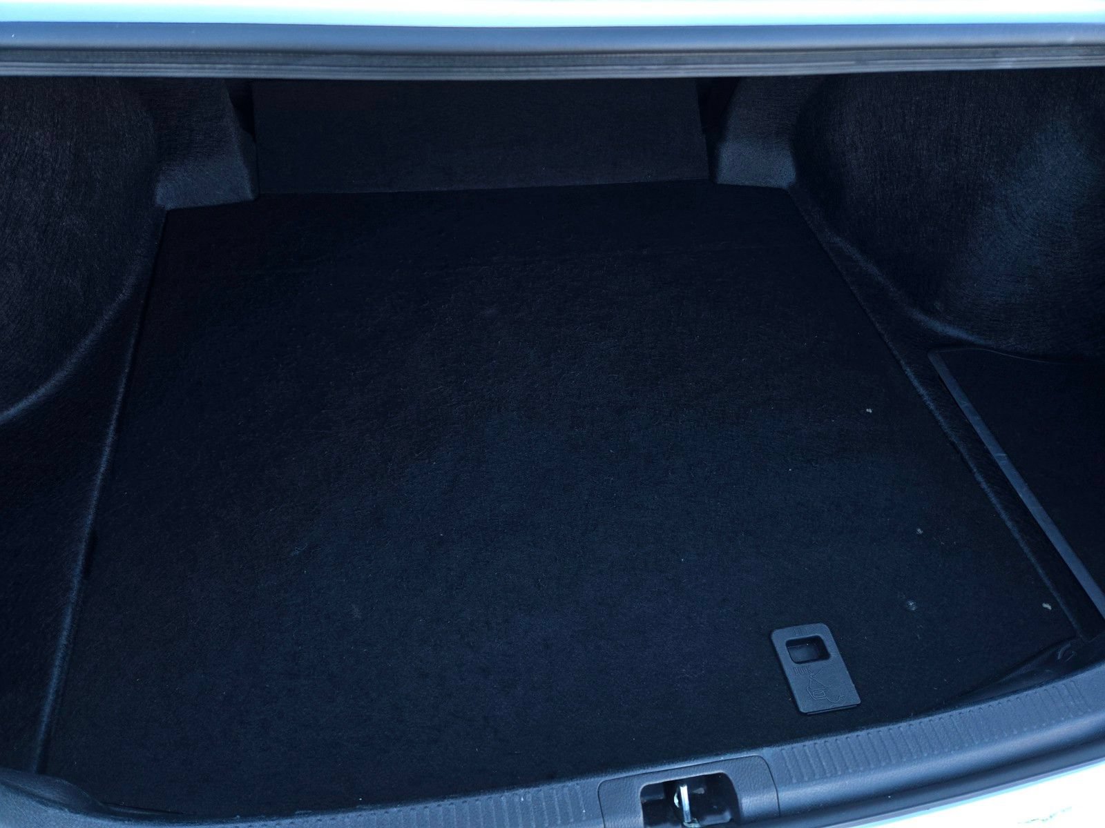 Certified 2025 Toyota Camry LE FWD image 21