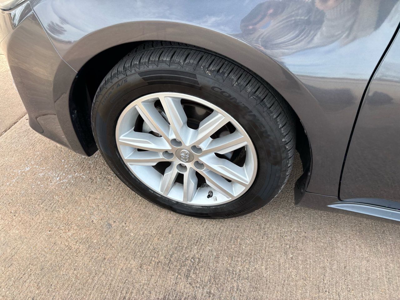 Used 2015 Toyota Avalon 4dr Sdn XLE Touring (Natl) image 23