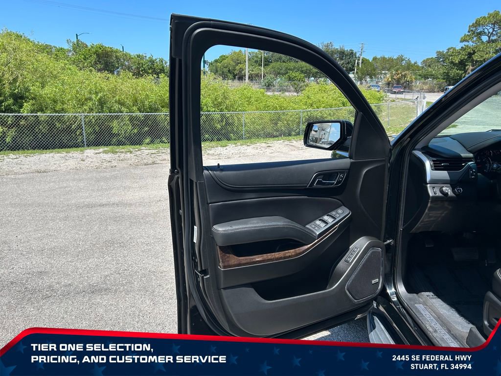 Used 2020 Chevrolet Suburban LT AWD/4WD image 10