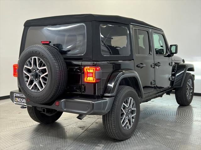 Certified 2024 Jeep Wrangler Sahara w/ Technology Group image 7