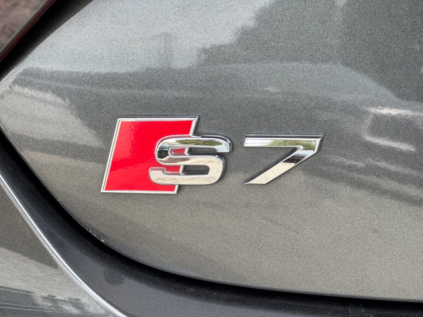 Used 2017 Audi S7 Prestige w/ S7 Sport Package image 28