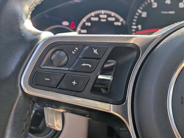 Used 2021 Porsche Cayenne image 14