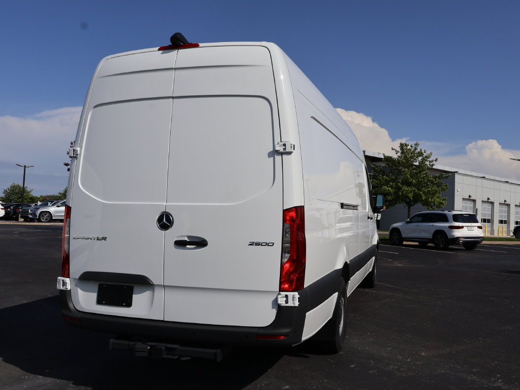 New 2026 Mercedes-Benz Sprinter 2500 image 7