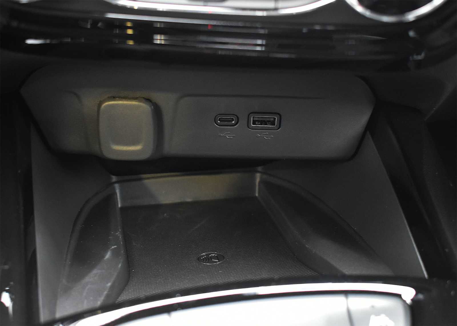 New 2026 Chevrolet Trax RS w/ Driver Confidence Package image 19
