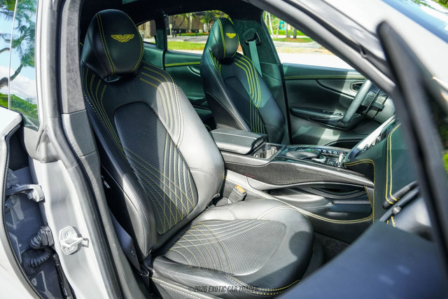 Used 2021 Aston Martin DBX AWD/4WD image 43