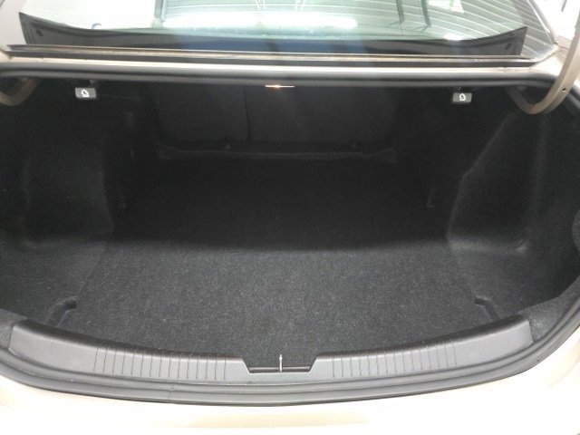 Used 2023 Chevrolet Malibu LT image 11