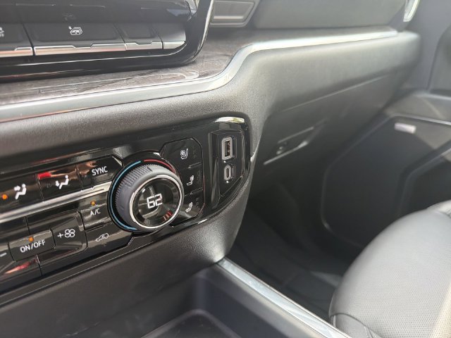 Certified 2025 Chevrolet Silverado 3500 LTZ w/ LTZ Premium Package AWD/4WD image 29