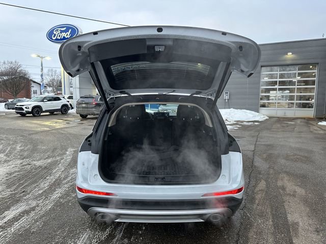 Used 2025 Lincoln Corsair Reserve image 22