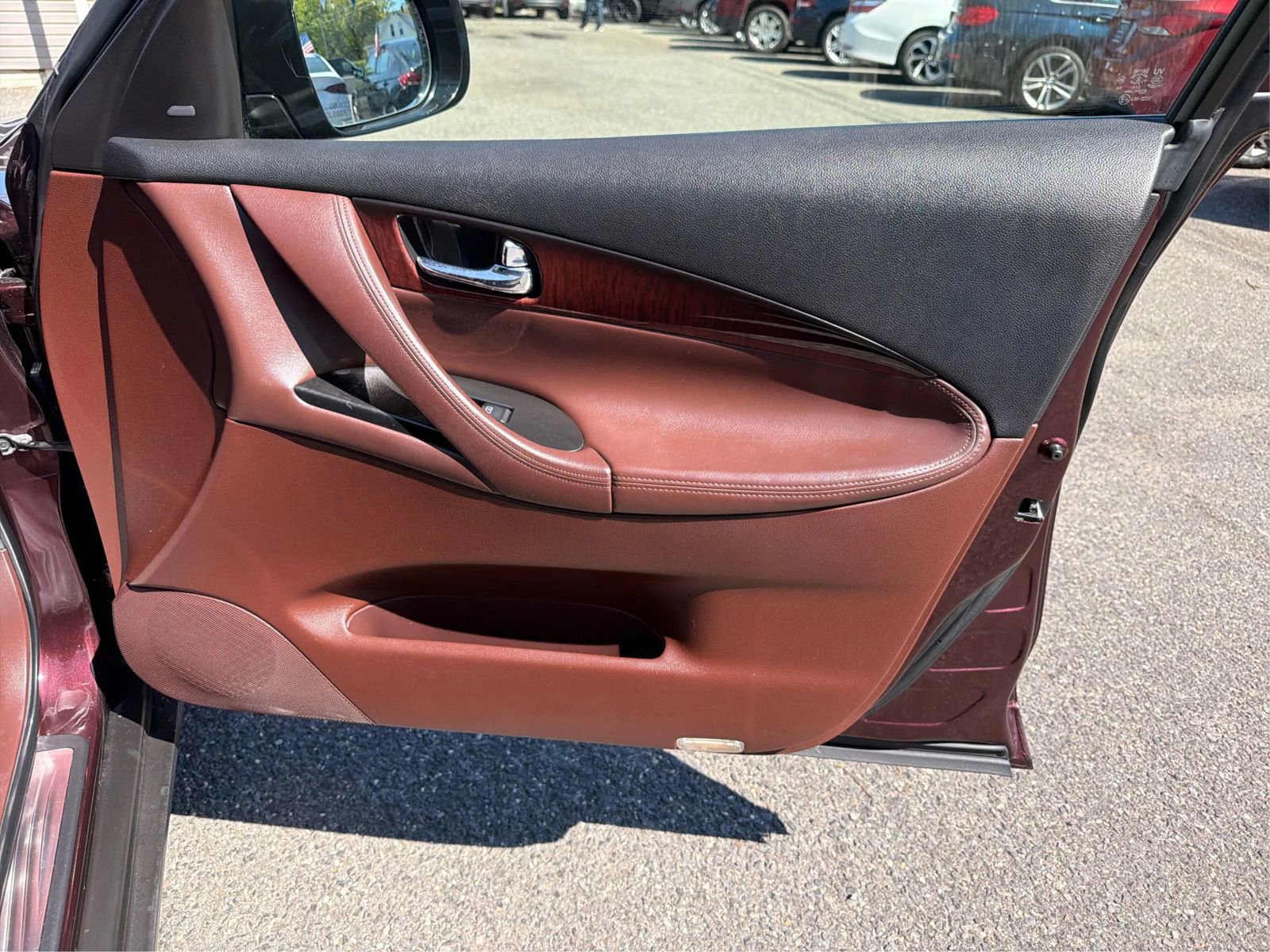 Used 2017 INFINITI QX50 AWD w/ Technology Package image 25