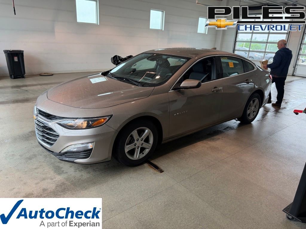 Used 2023 Chevrolet Malibu LT