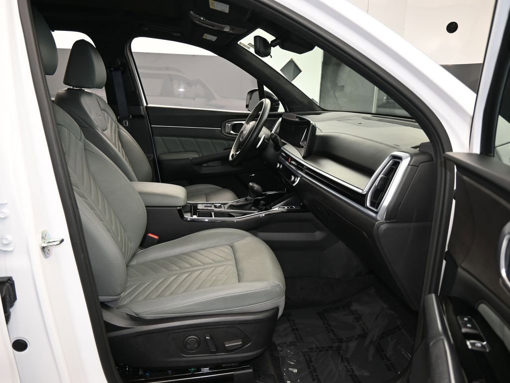 Used 2024 Kia Sorento SX Prestige w/ Sage Leather Package image 71