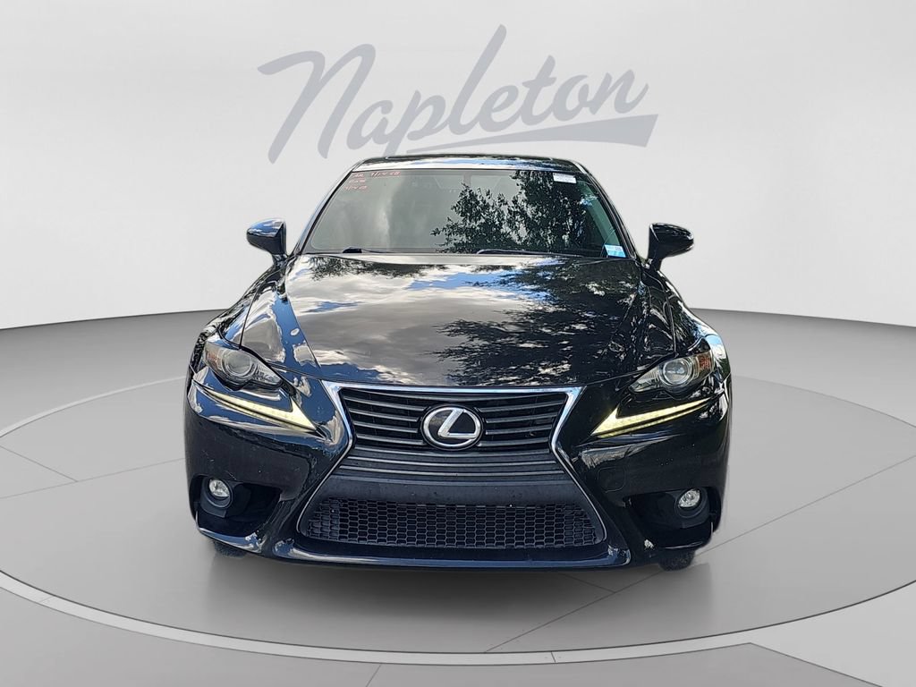 Used 2016 Lexus IS 200t RWD image 9