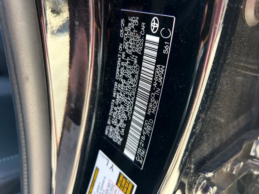 Used 2025 Toyota Prius XLE FWD image 10