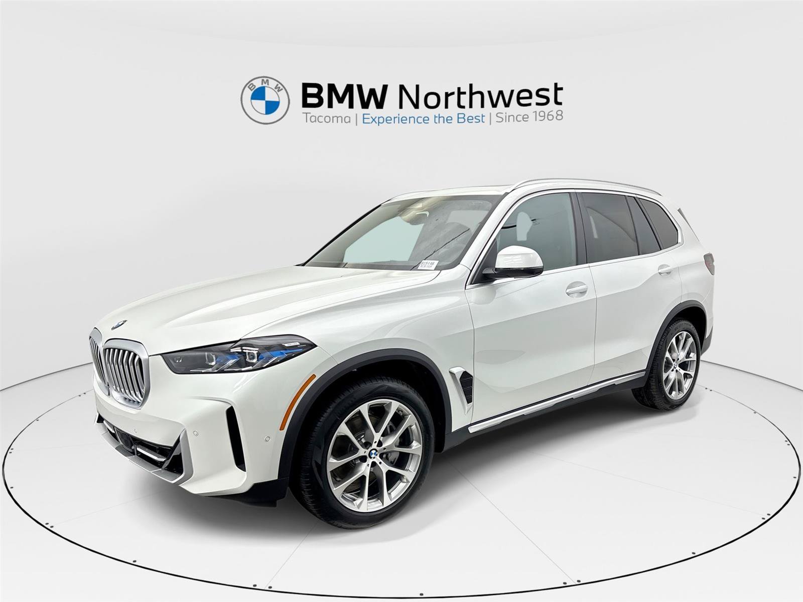 New 2026 BMW X5 xDrive40i w/ Climate Comfort Package