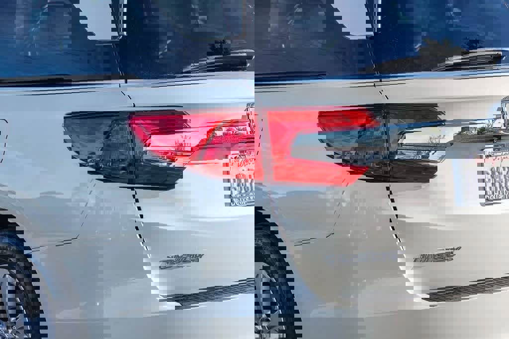 Used 2019 Honda Odyssey EX-L image 7