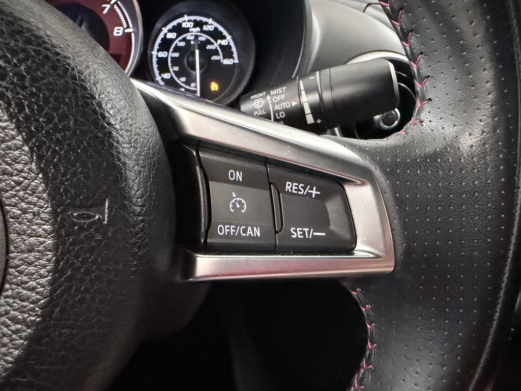 Used 2017 FIAT 124 Spider Abarth RWD image 27