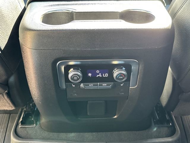 Used 2025 GMC Yukon XL Denali w/ Sun & Power Step Package AWD/4WD image 23