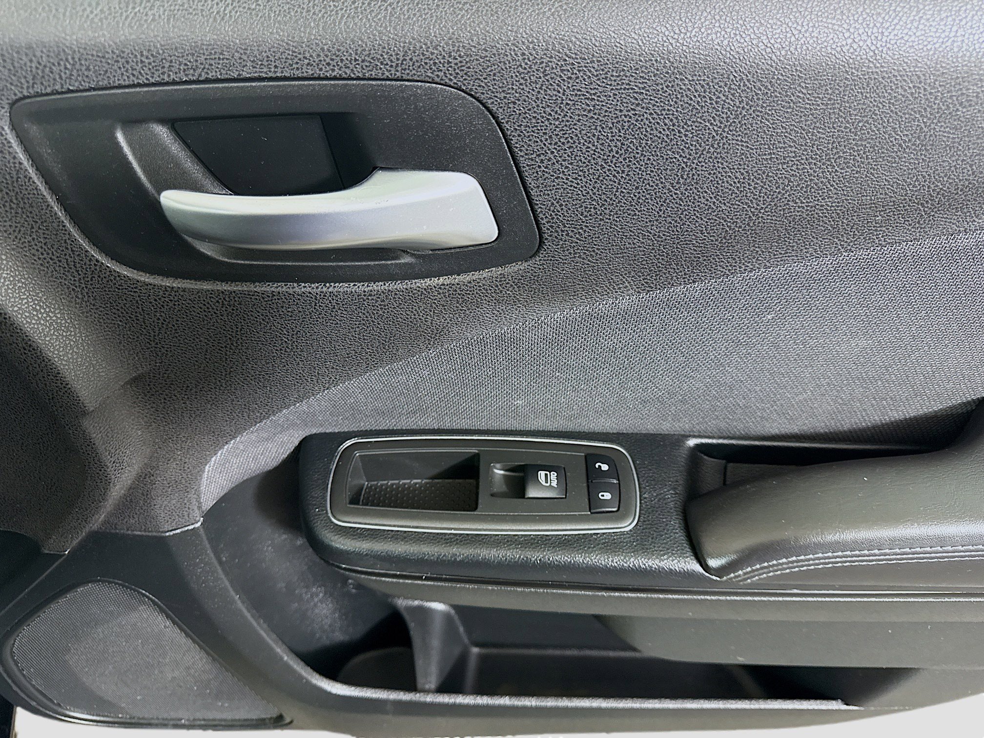 Used 2018 Dodge Charger SXT w/ Blacktop Package image 29