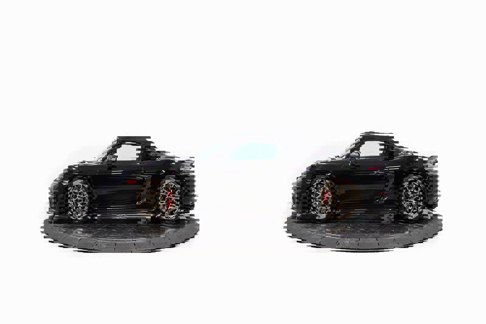 Used 2024 Porsche 718 Boxster Spyder RS image 1