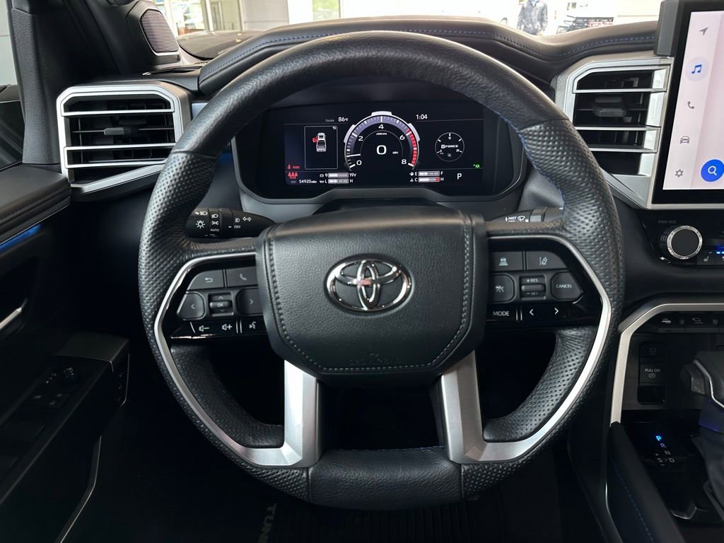 Used 2024 Toyota Tundra Platinum AWD/4WD image 18