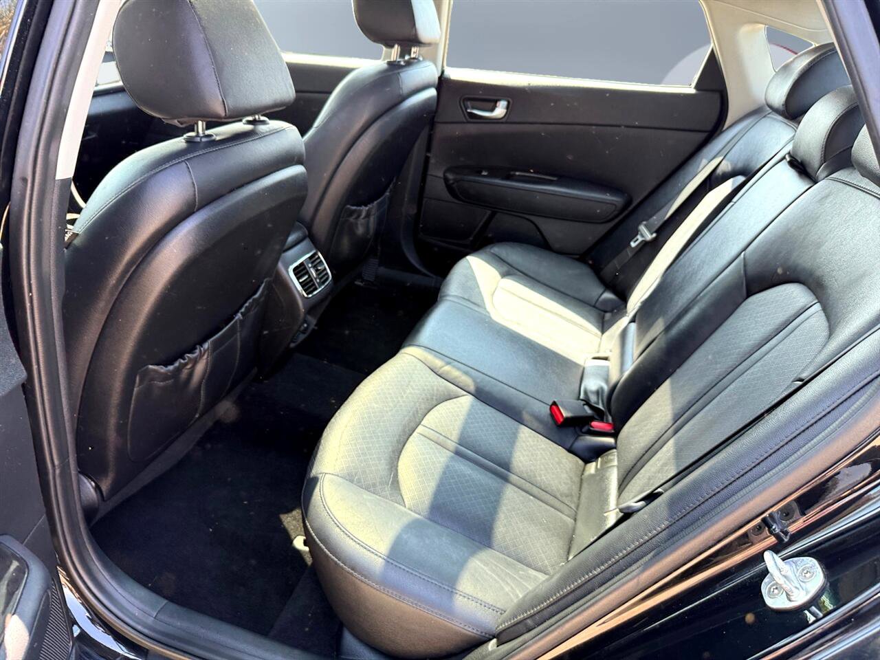 Used 2016 Kia Optima EX w/ Premium Package image 10