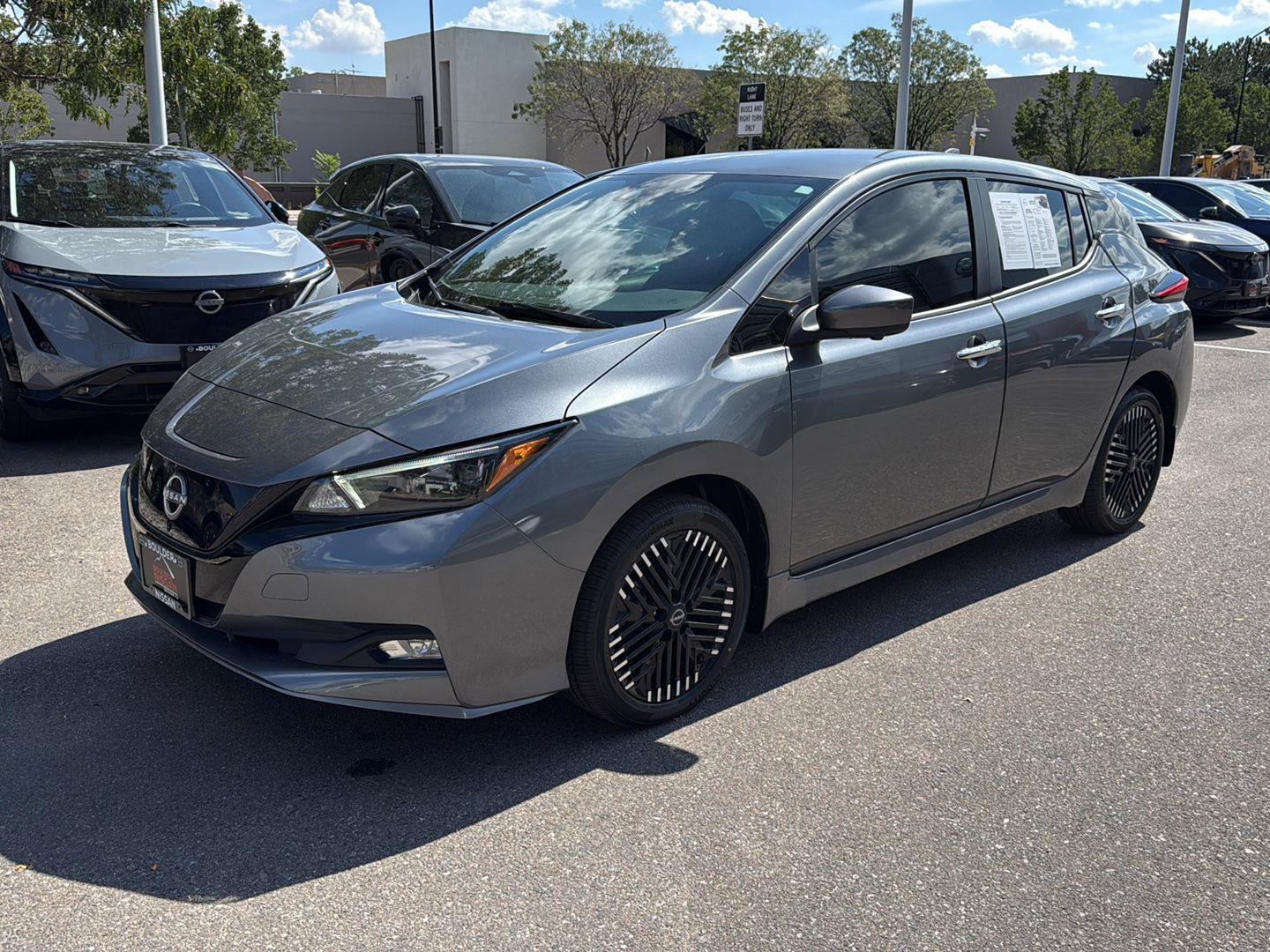 Certified 2025 Nissan Leaf SV Plus FWD image 4