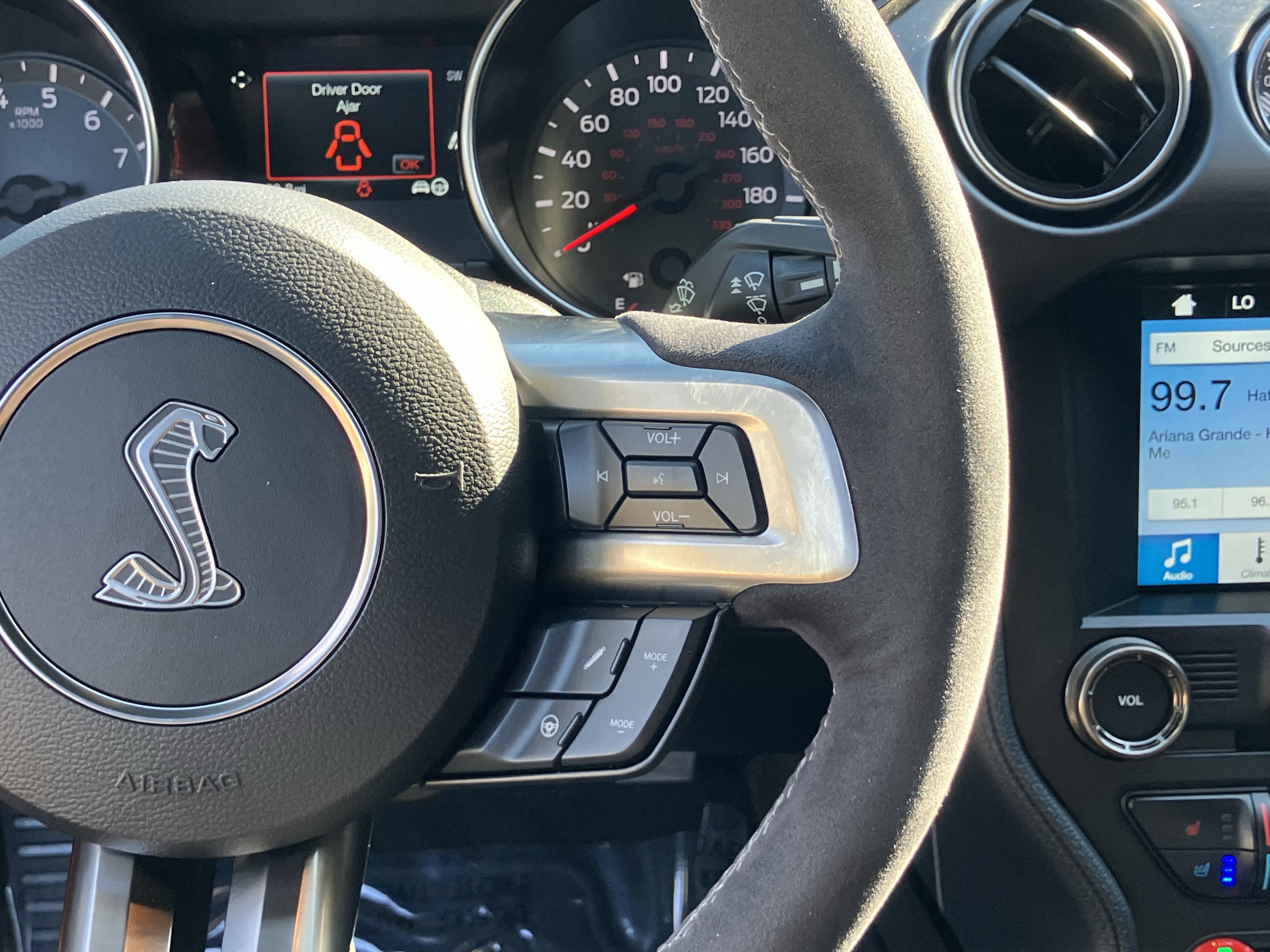 Used 2018 Ford Mustang Shelby GT350 w/ Convenience Package RWD image 22