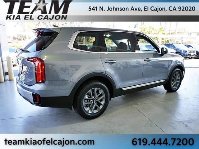 Certified 2024 Kia Telluride LX FWD image 9