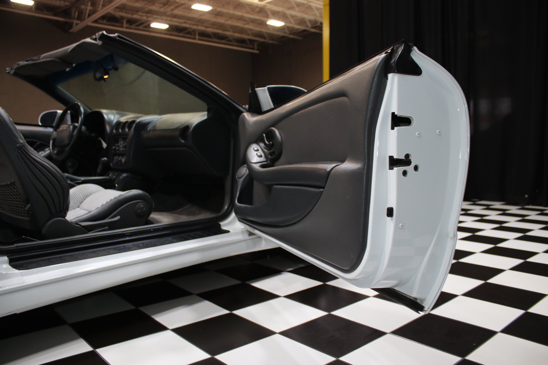 Used 1997 Pontiac Firebird Trans Am RWD image 54