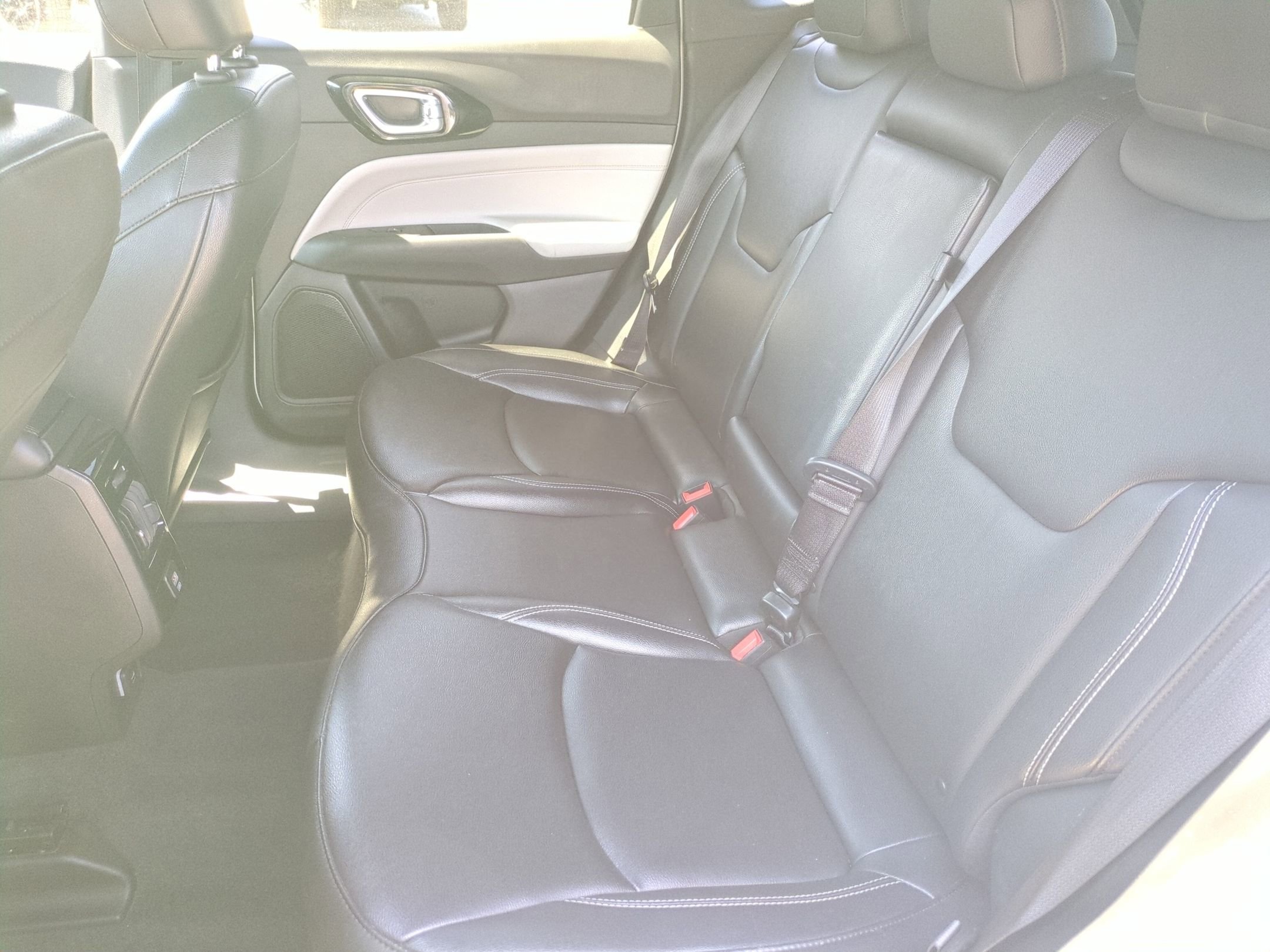 Used 2025 Jeep Compass Limited AWD/4WD image 28