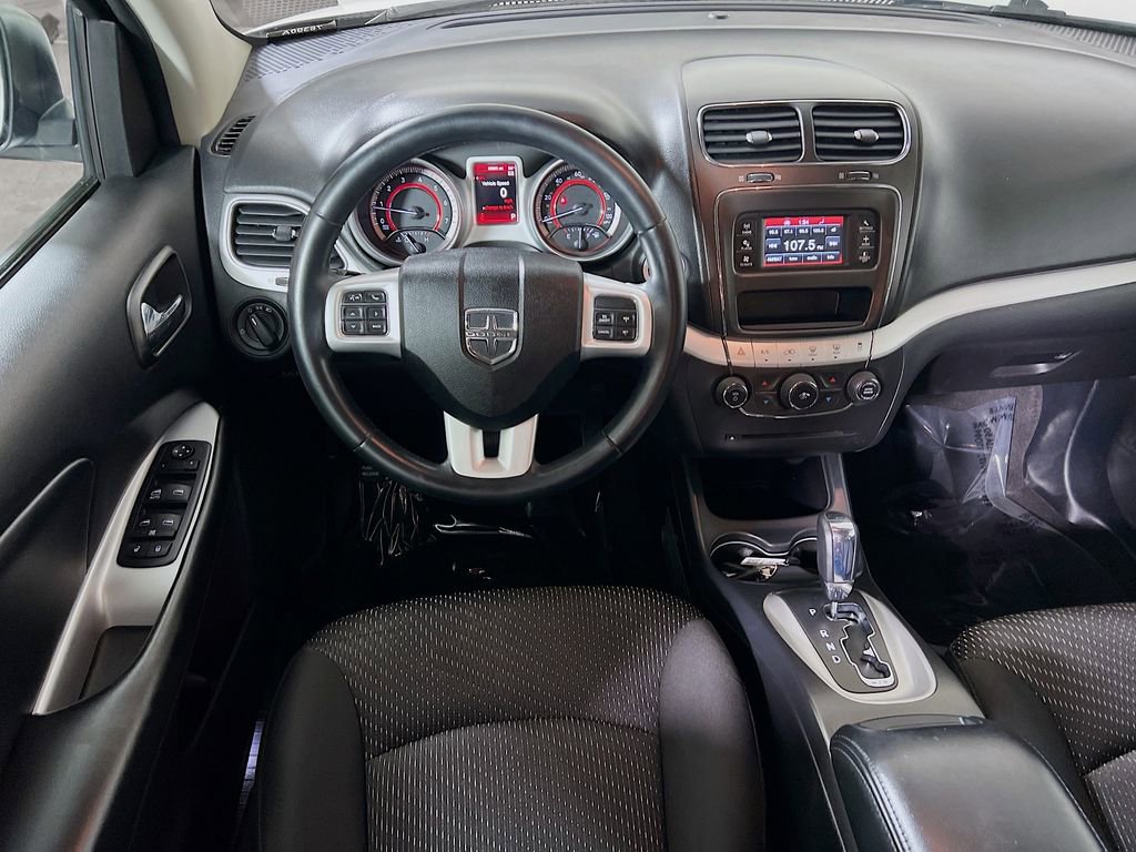 Used 2016 Dodge Journey SE w/ Flexible Seating Group image 18