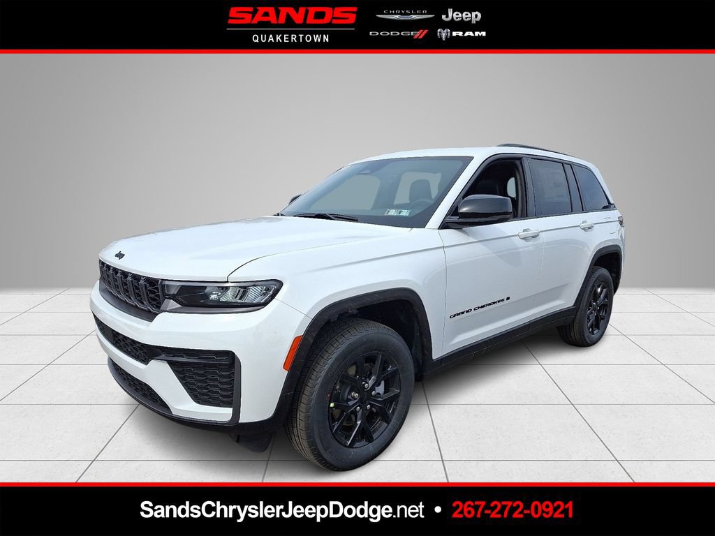 New 2026 Jeep Grand Cherokee Altitude AWD/4WD image 1