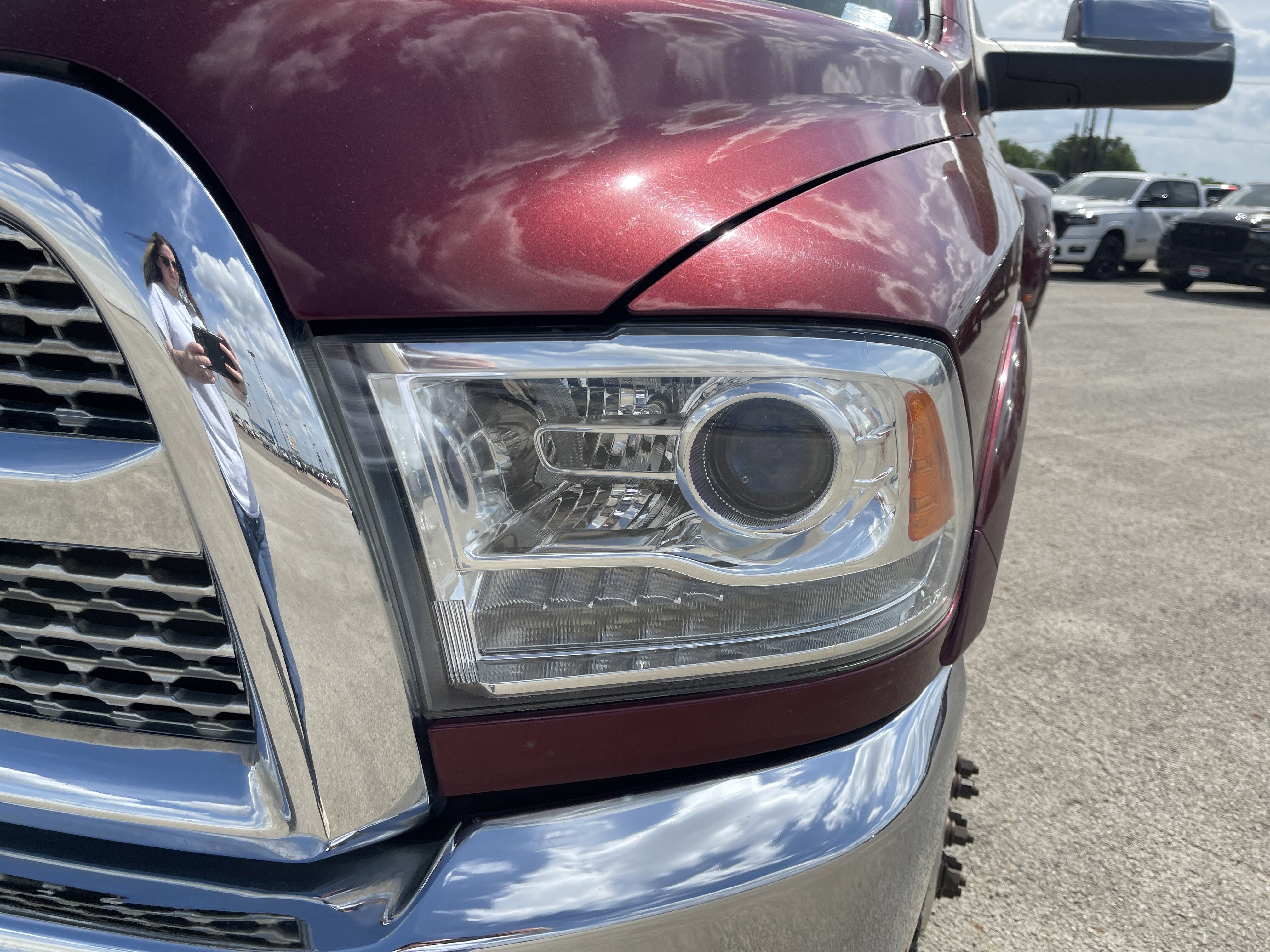 Used 2018 RAM 3500 Laramie image 10