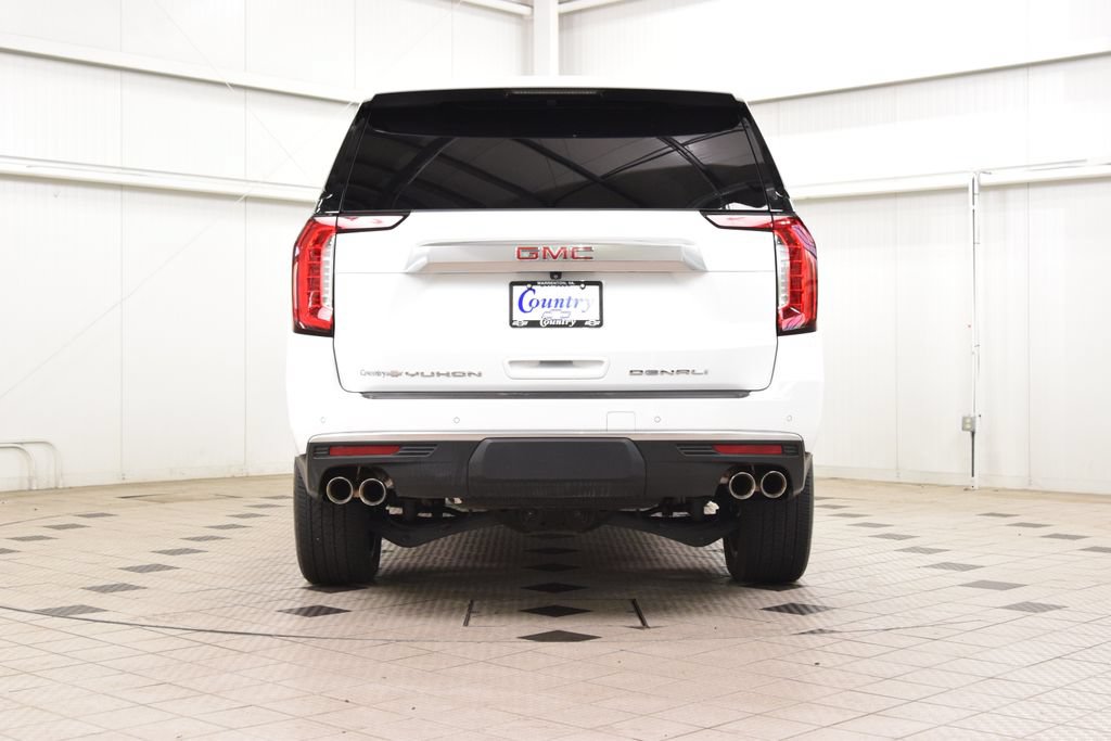 Used 2024 GMC Yukon XL Denali AWD/4WD image 7