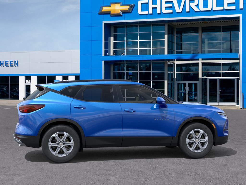 New 2026 Chevrolet Blazer LT w/ Convenience Package AWD/4WD image 5