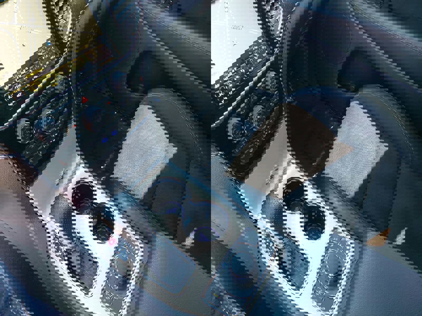 Used 2020 Jeep Grand Cherokee SRT image 26