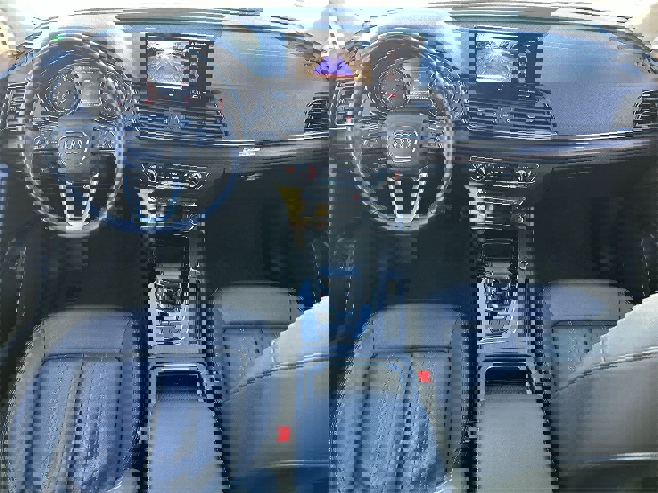 Used 2022 Audi Q5 2.0T Premium image 12